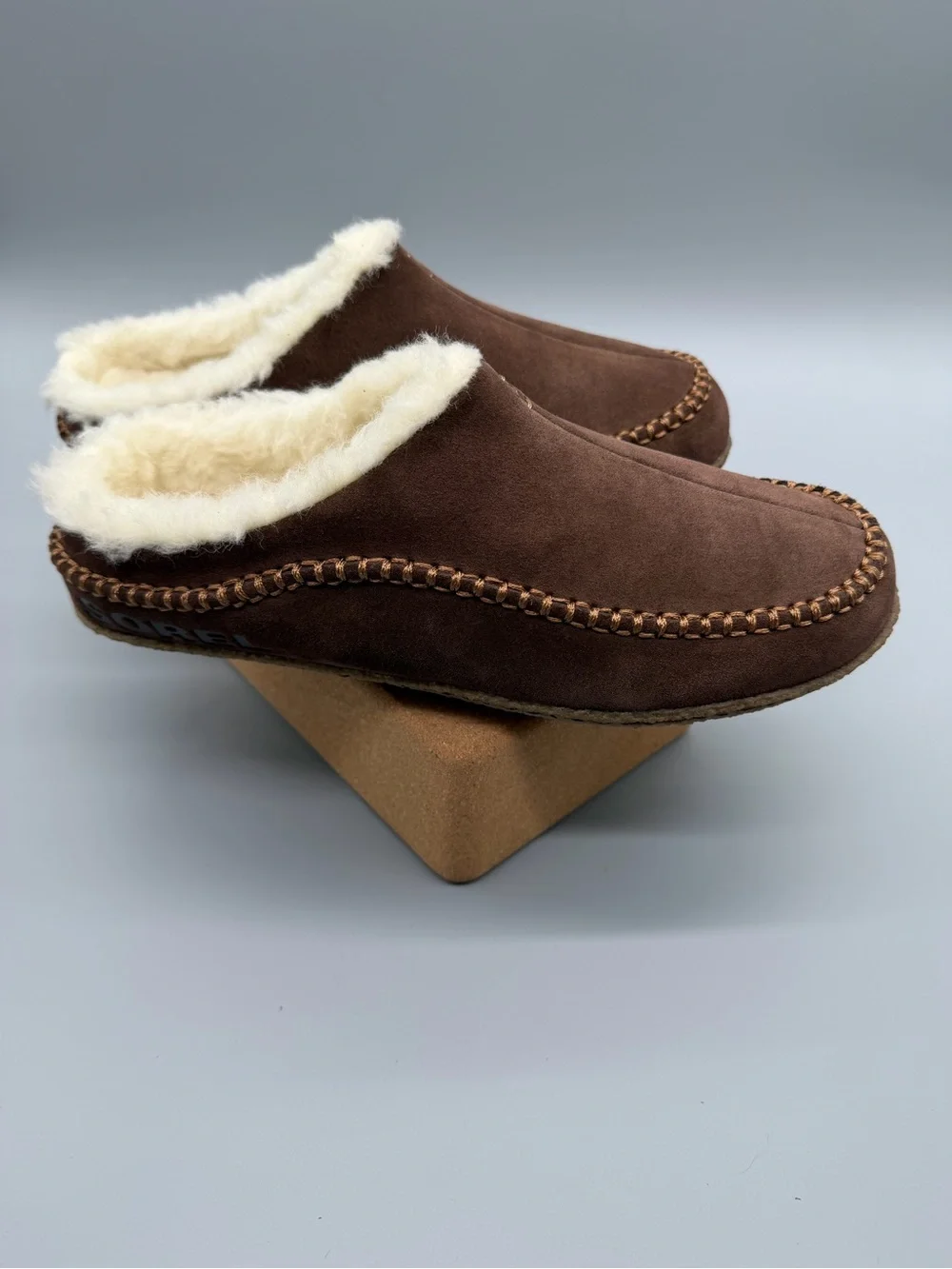 Men’s US 10 Sorel Falcon Ridge II Sherpa Lined Suede Slip On Casual Shoes